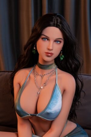 0729__R9A9320_副本 EU NO.76 149cm Standing with Brown Center-Parted Curly Hair EU in stock